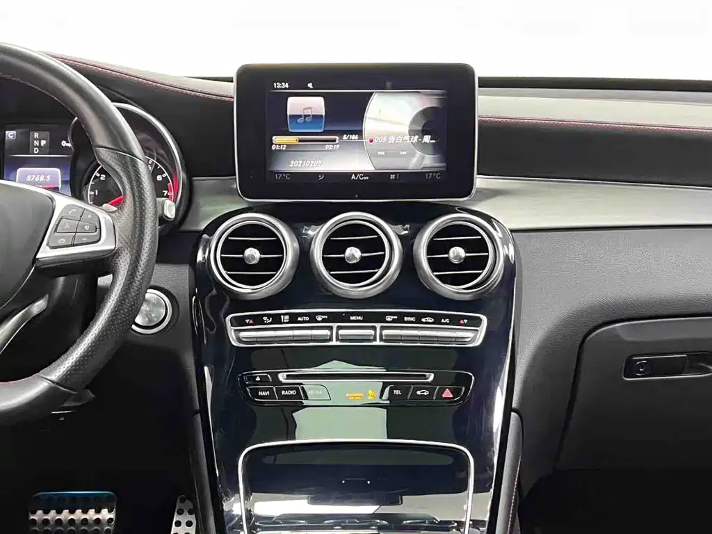 Mercedes-Benz GLC AMG — миниатюра 17
