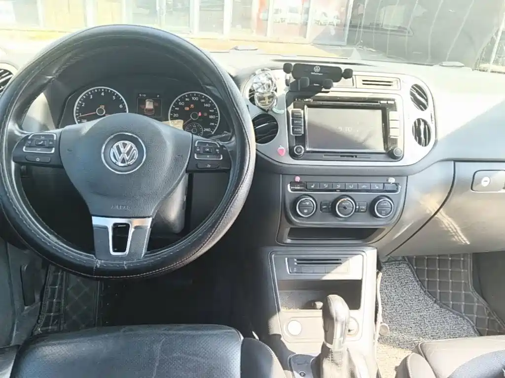 Volkswagen Tiguan — миниатюра 14