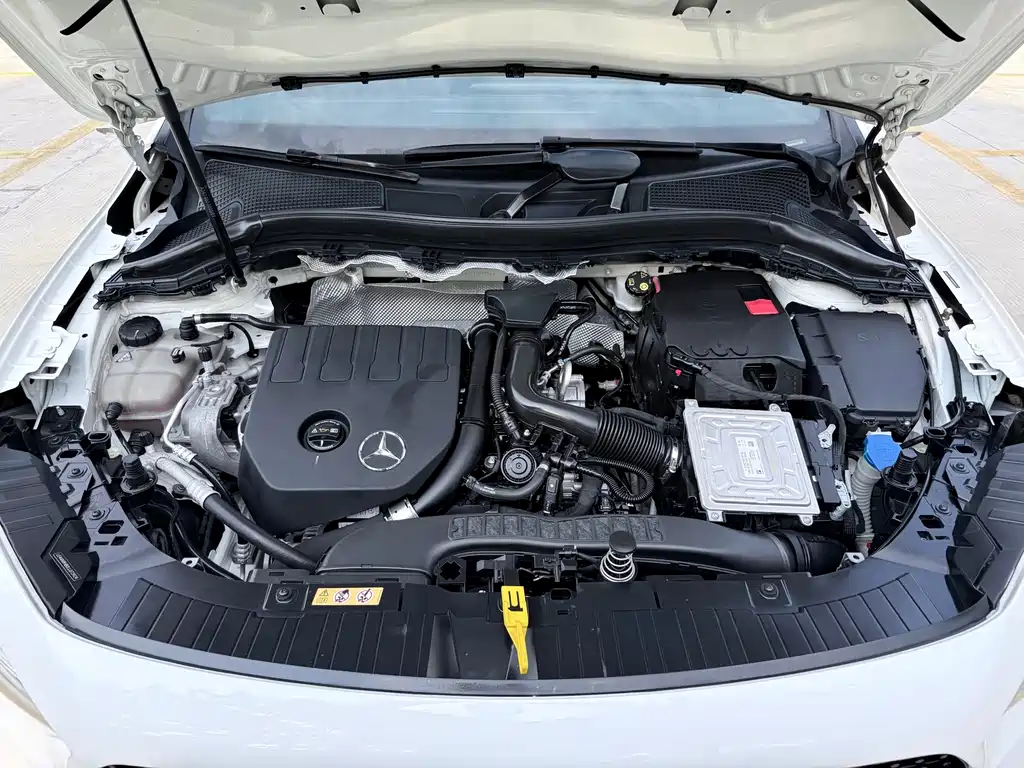 Mercedes-Benz GLA — миниатюра 29