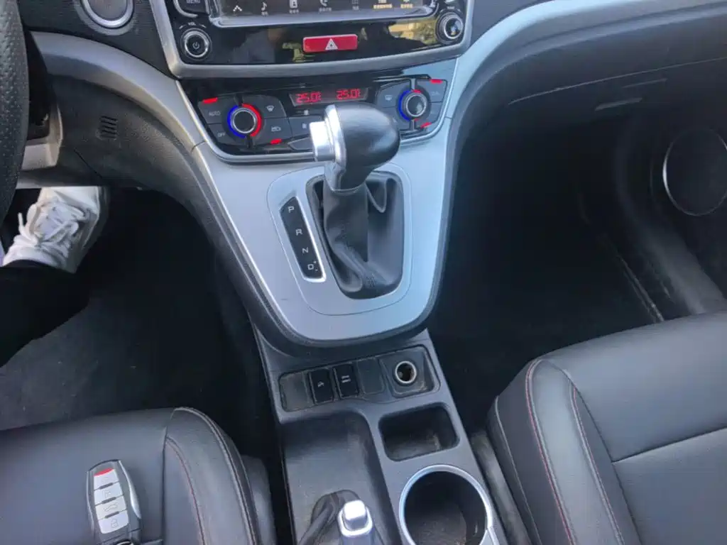 Haval M6 — миниатюра 14