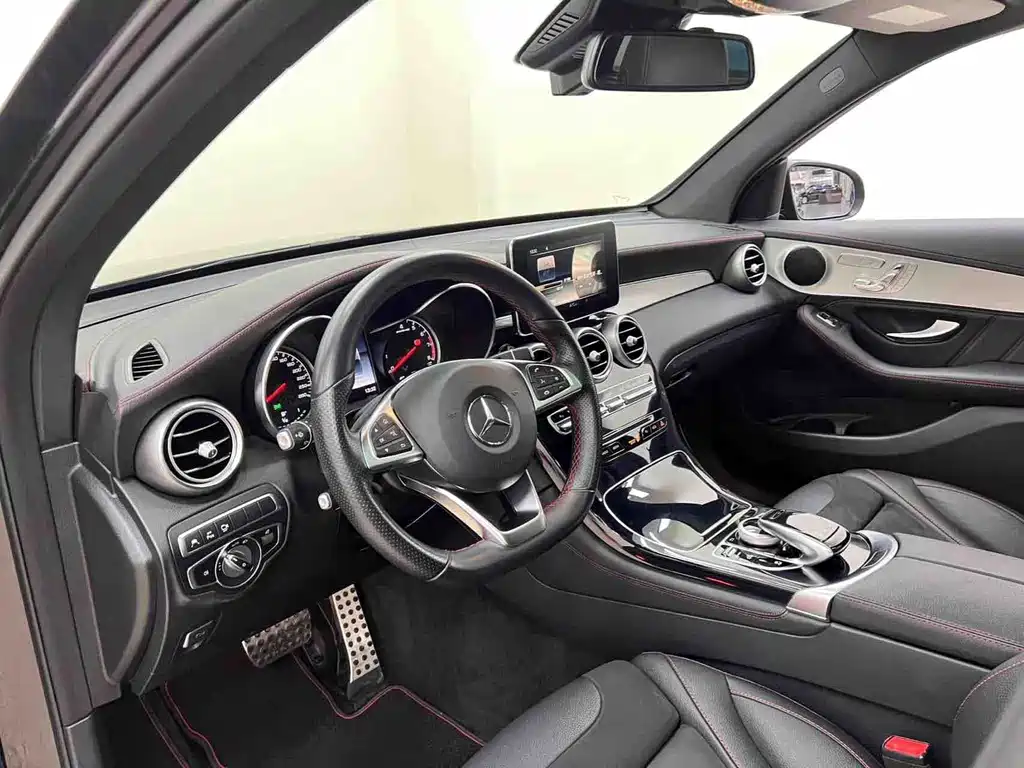 Mercedes-Benz GLC AMG — миниатюра 9