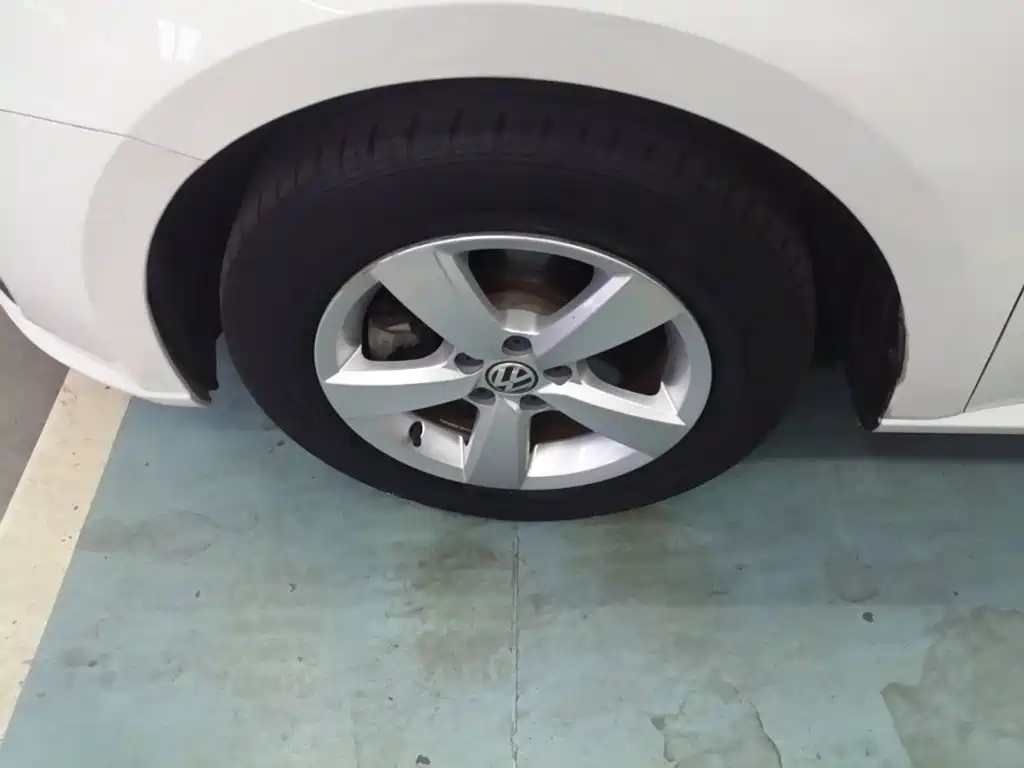 Volkswagen Lavida — миниатюра 23