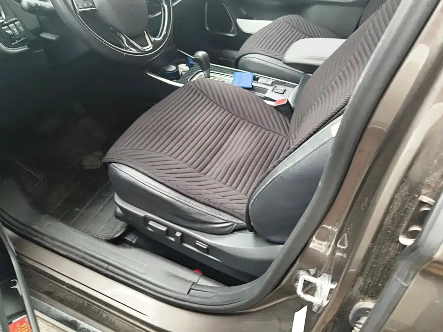 Mitsubishi Outlander — миниатюра 9