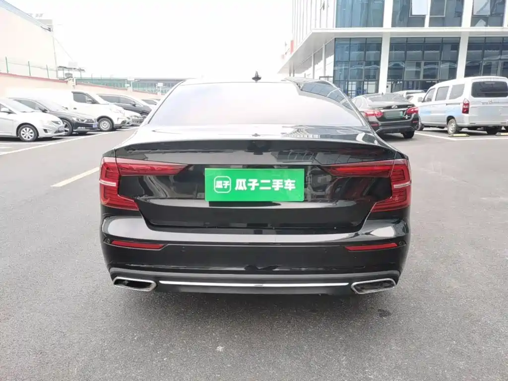 Volvo S60 — миниатюра 6