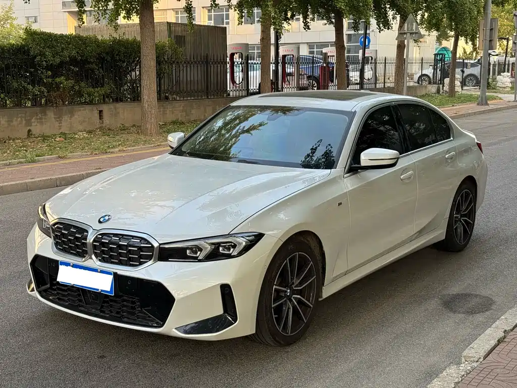 BMW 3 Series — миниатюра 26