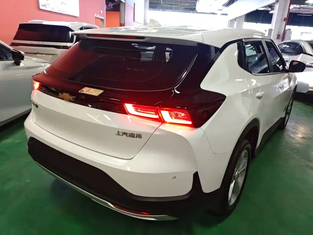 Chevrolet Menlo — миниатюра 7