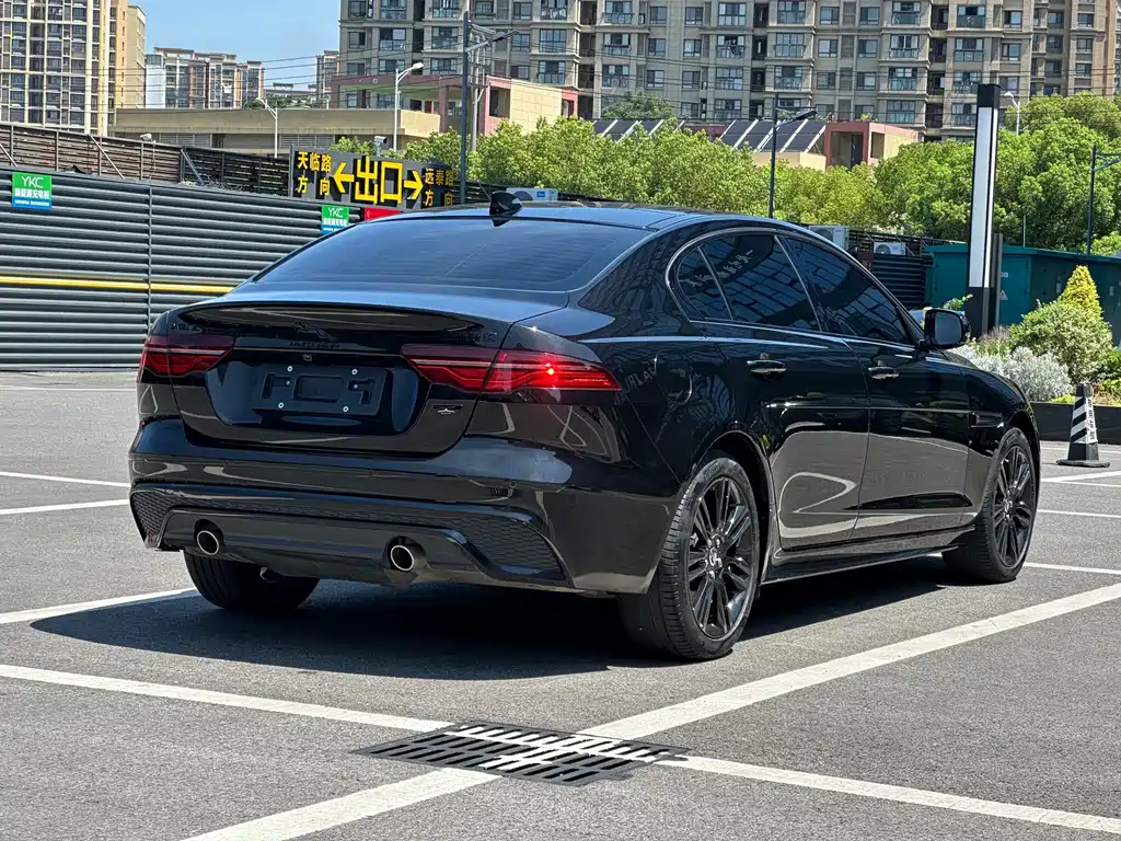 Jaguar XEL — миниатюра 7