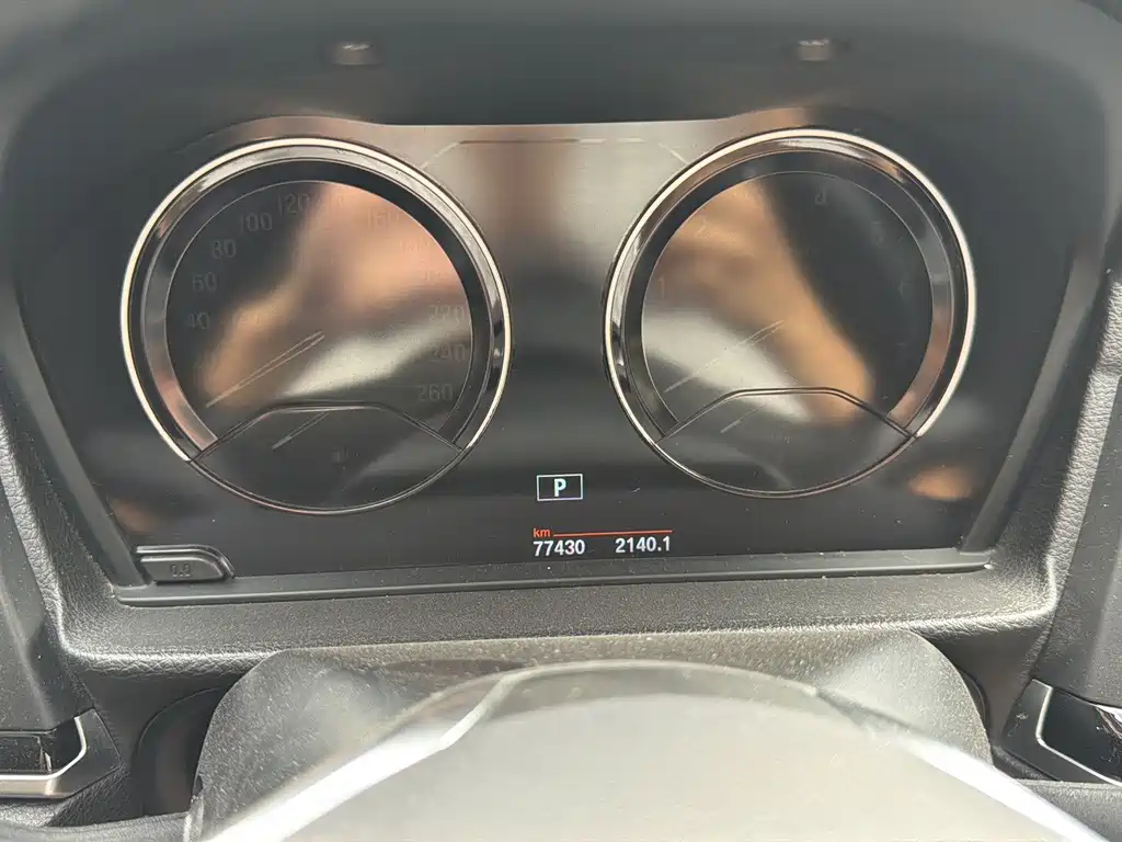 BMW 1 Series - фото 7
