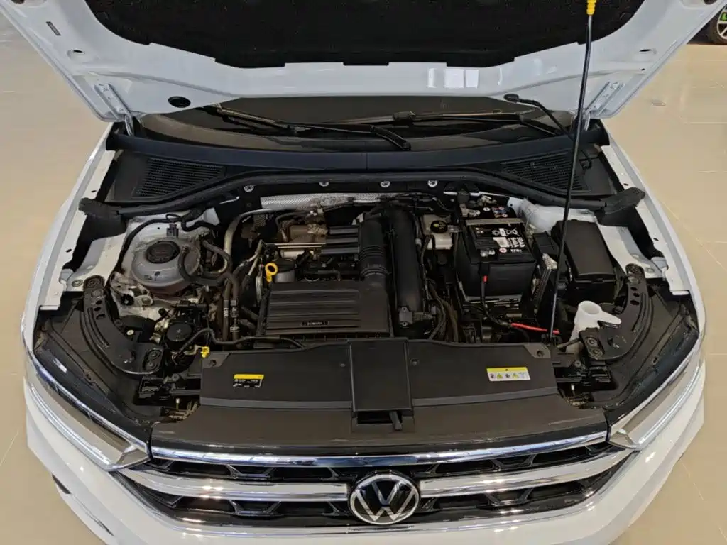 Volkswagen T-Roc — миниатюра 20