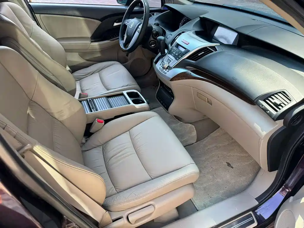 Honda Odyssey — миниатюра 4