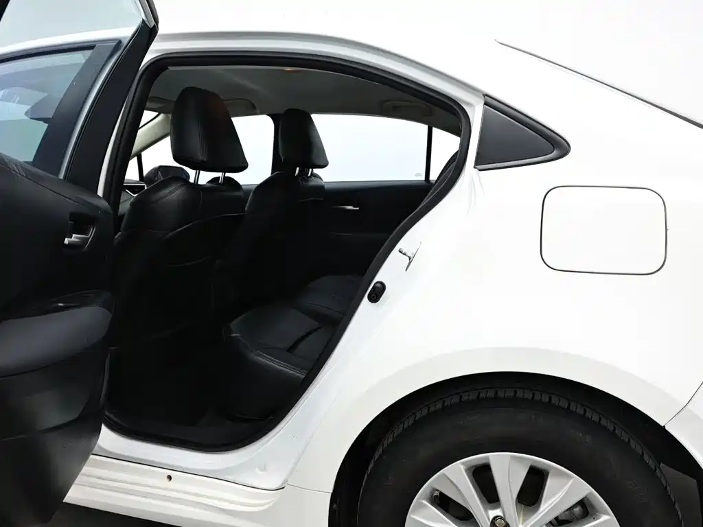 Toyota Corolla — миниатюра 14