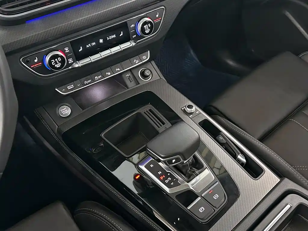 Audi Q5L — миниатюра 16