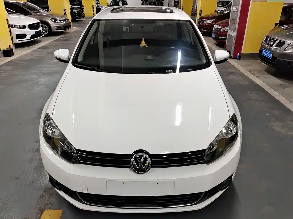 Volkswagen Golf — миниатюра 2