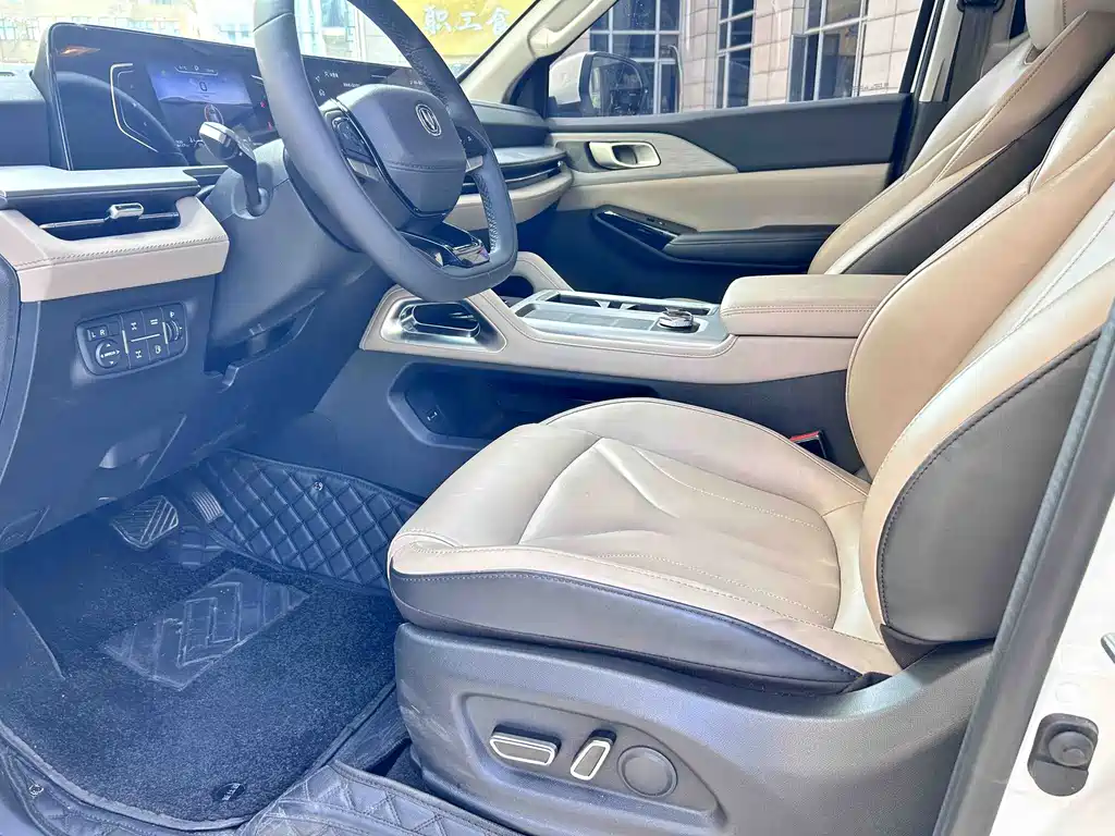 Changan 峰景房车 — миниатюра 14