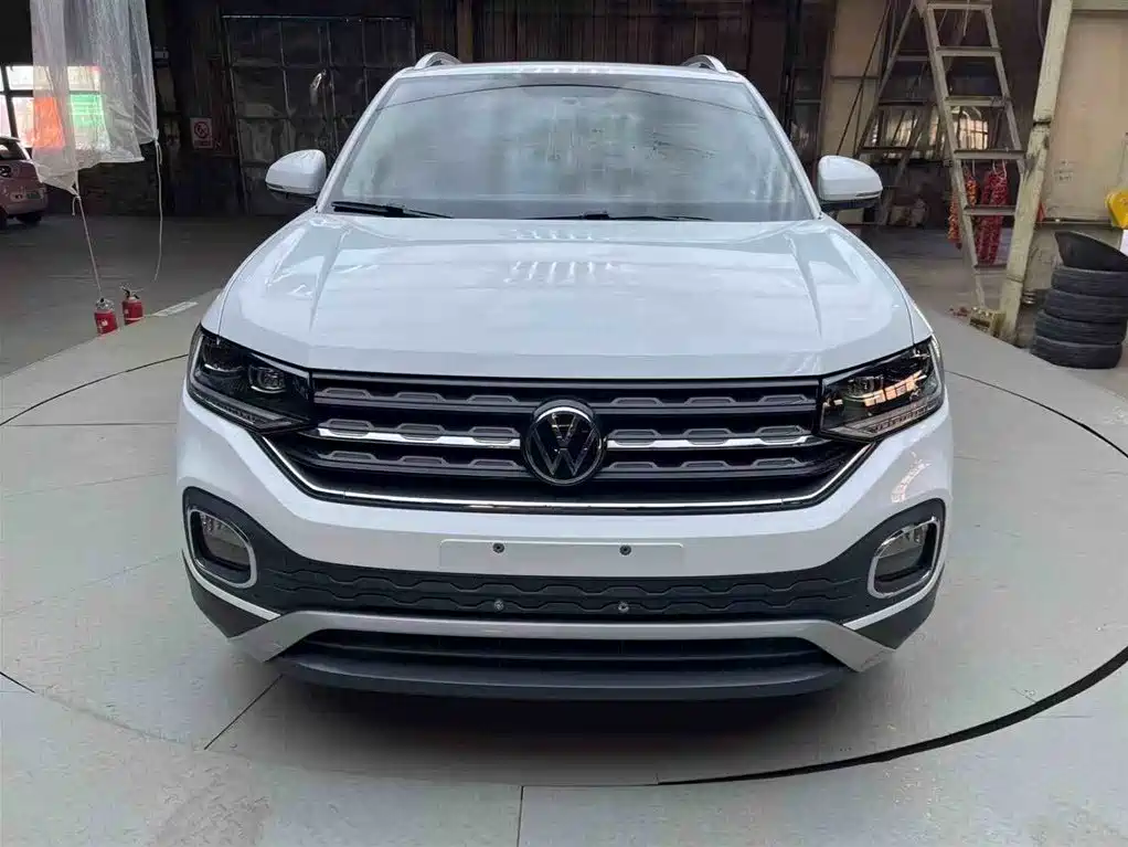 VOLKSWAGEN EXPLORING THE SHADOW