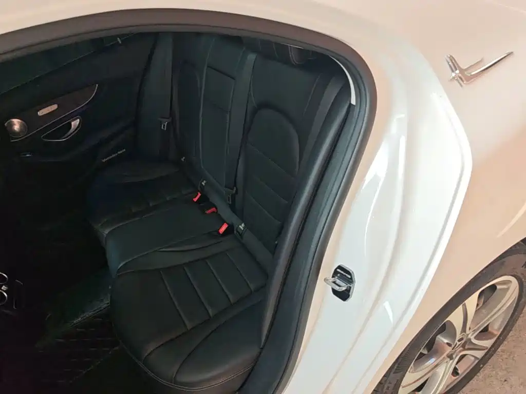 Mercedes-Benz C-Class — миниатюра 17
