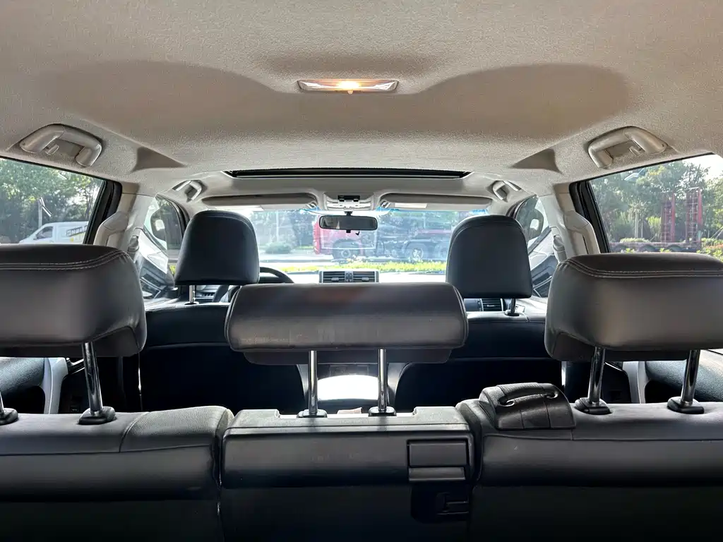 Toyota Prado — миниатюра 12