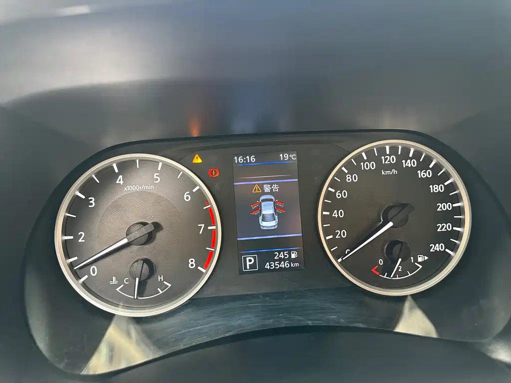 Nissan Sylphy — миниатюра 18