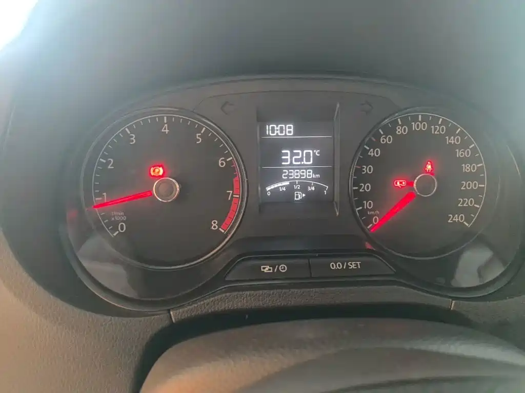 Volkswagen Polo — миниатюра 12