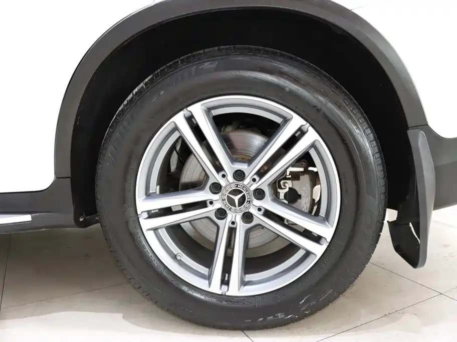 Mercedes-Benz GLC — миниатюра 20
