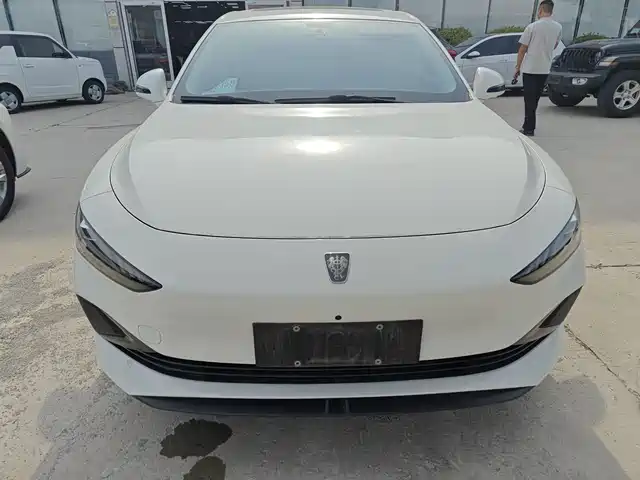 2024 Roewe D7 DMH