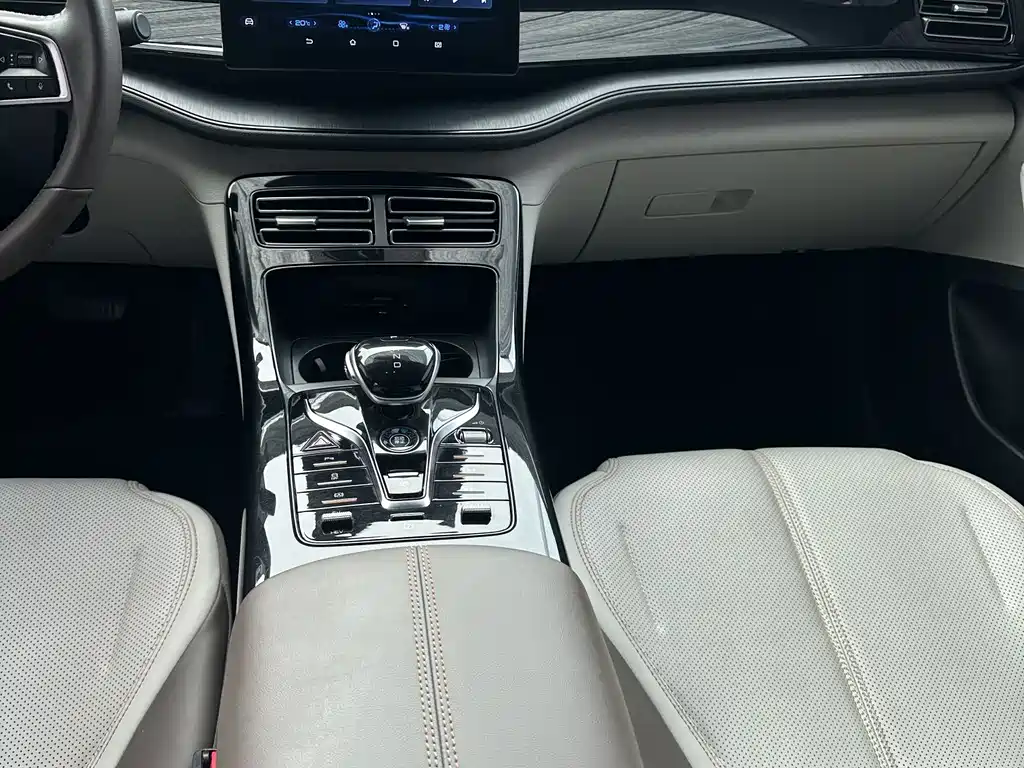 BYD Qin PLUS — миниатюра 11