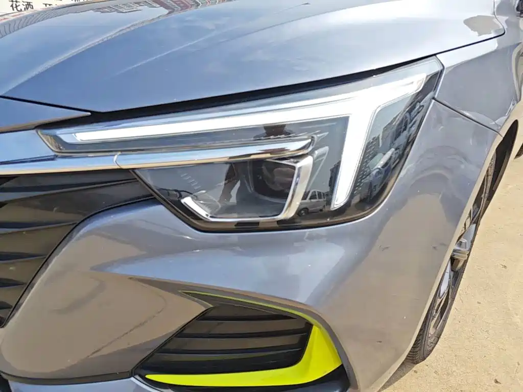 Roewe i6 MAX — миниатюра 24