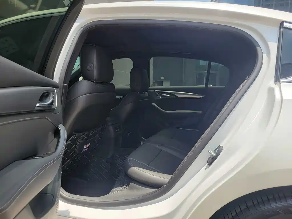Cadillac CT5 2025 28T Sport