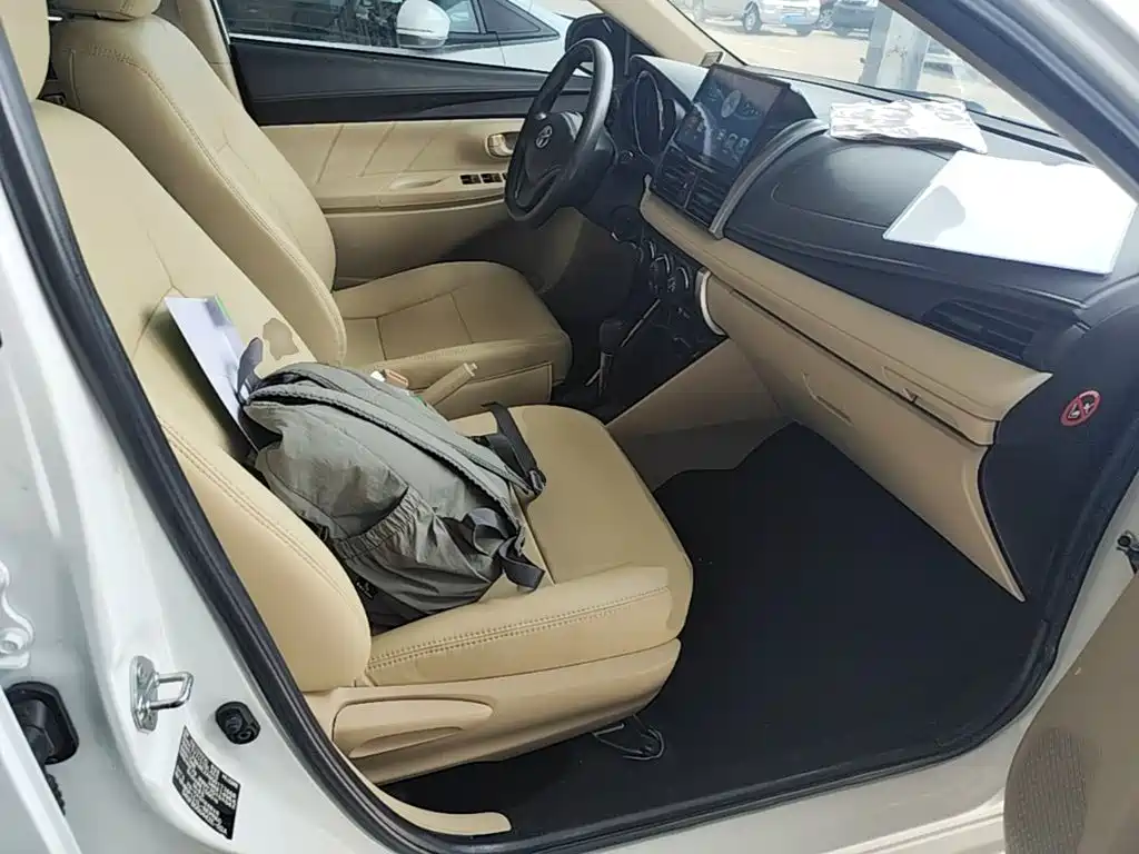 Toyota Vios — миниатюра 25