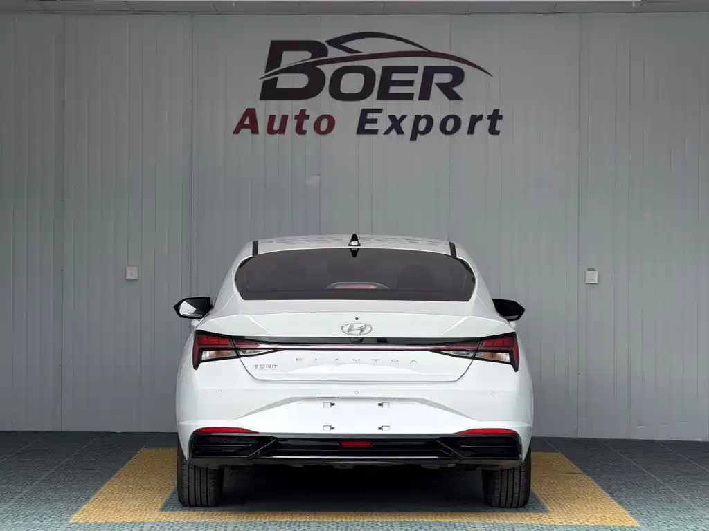 Hyundai Elantra — миниатюра 5