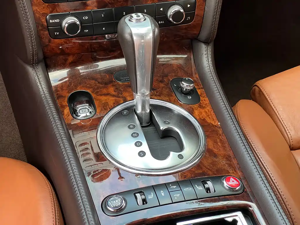 Bentley Continental — миниатюра 18