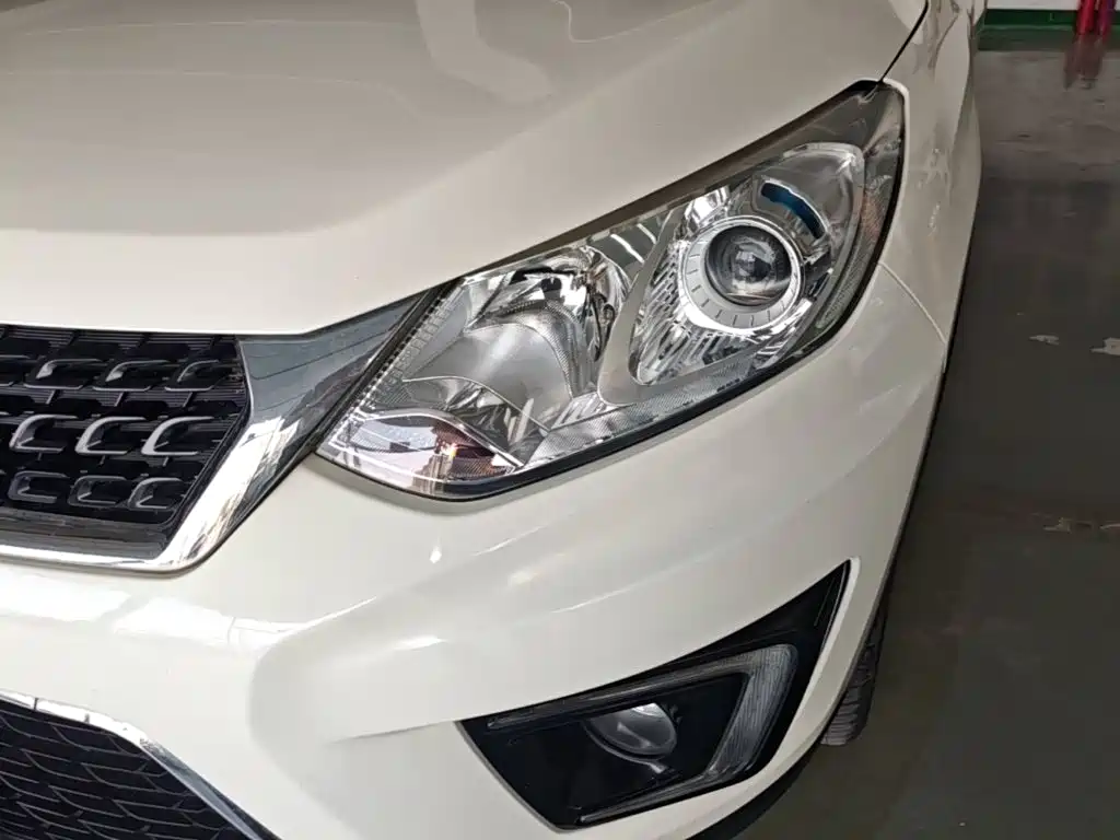 BAIC Senova X35 — миниатюра 24