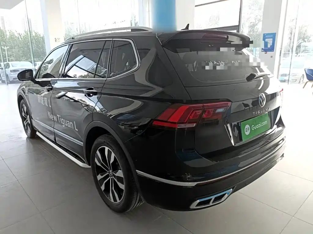 Volkswagen Tiguan L L 2025 330TSI AT R-Line
