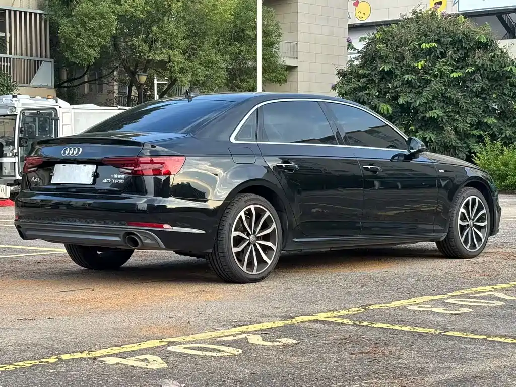 Audi A4L — миниатюра 9