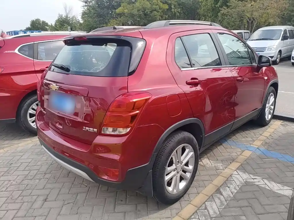 Chevrolet Trax — миниатюра 7