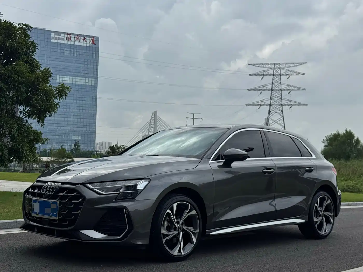 奥迪A3 2025款 Sportback 35TFSI 飞驰尊享型 2025