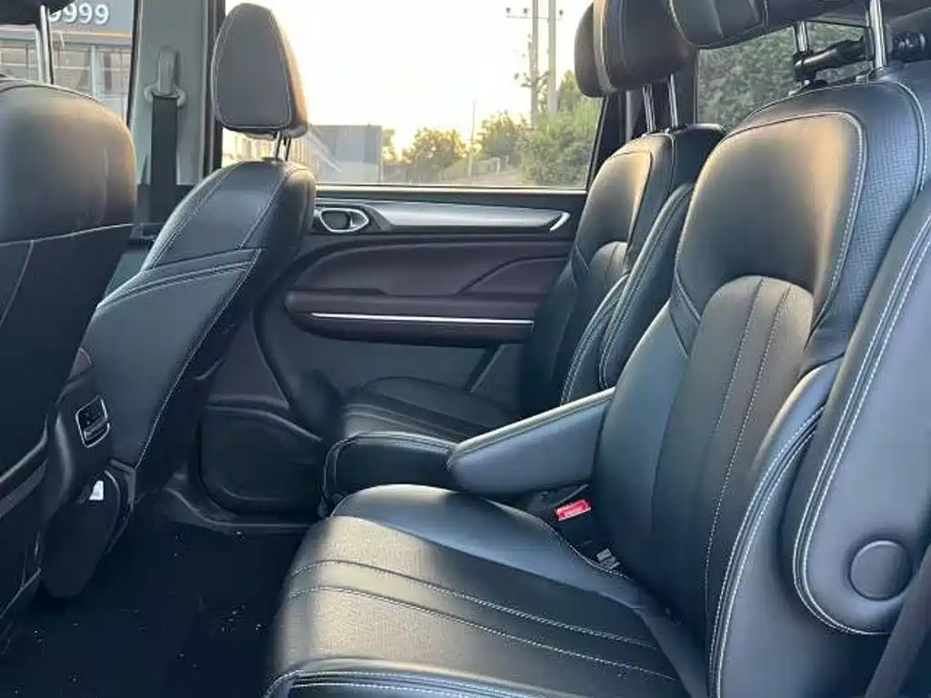 GAC Motor Trumpchi M6 — миниатюра 7