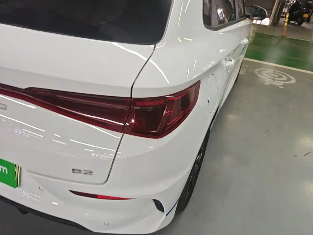 BYD e2 — миниатюра 8