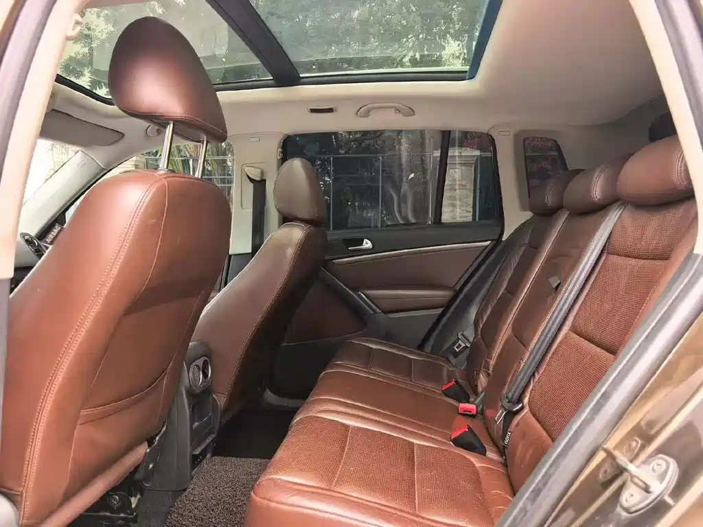 Volkswagen Tiguan 2013 1.8TSI AT Luxury