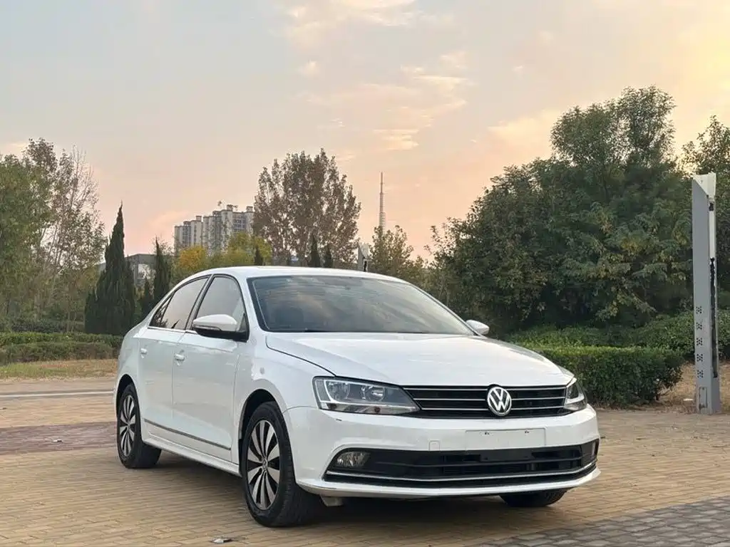 Volkswagen Sagitar — миниатюра 3