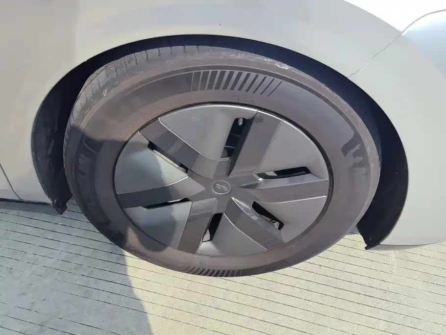 Li Auto Li MEGA — миниатюра 6