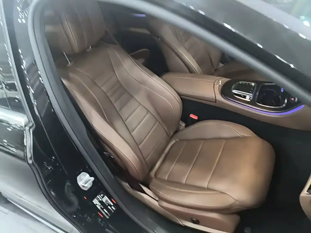 Mercedes-Benz E-Class — миниатюра 25