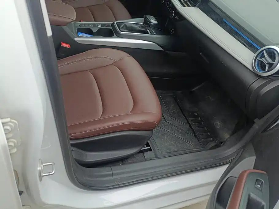 Chevrolet Monza — миниатюра 8
