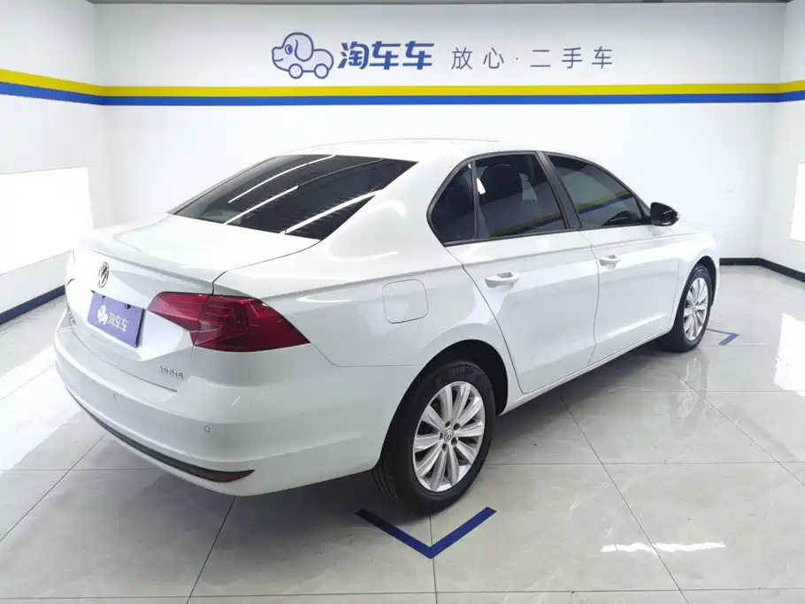 Volkswagen Bora 2019 1.5L MT Fashion VI