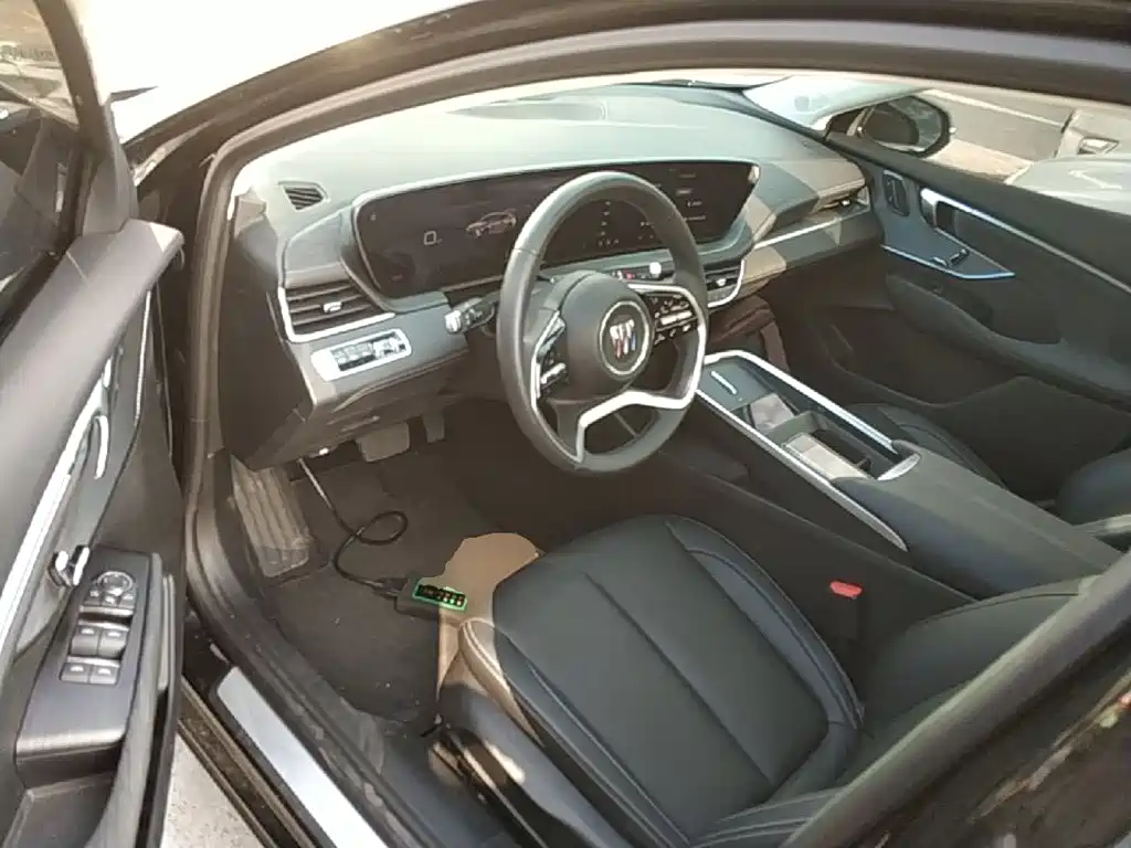 Buick LaCrosse — миниатюра 16