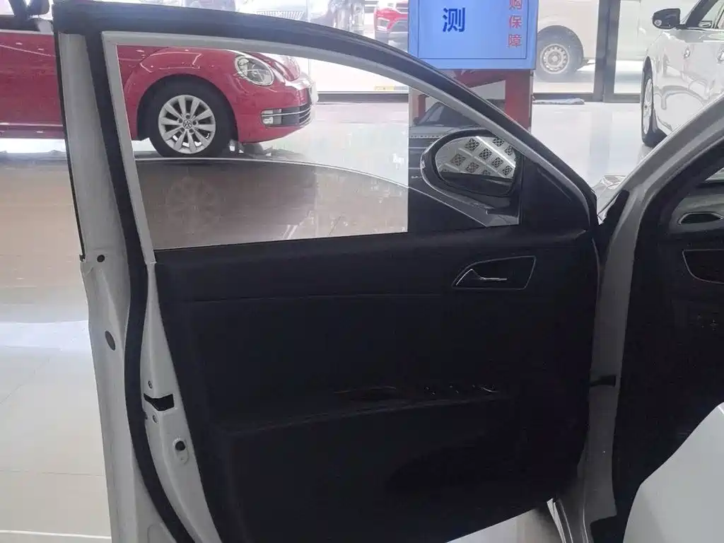 Hyundai Mistra — миниатюра 8