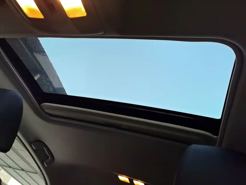 Mazda 3 Axela — миниатюра 18