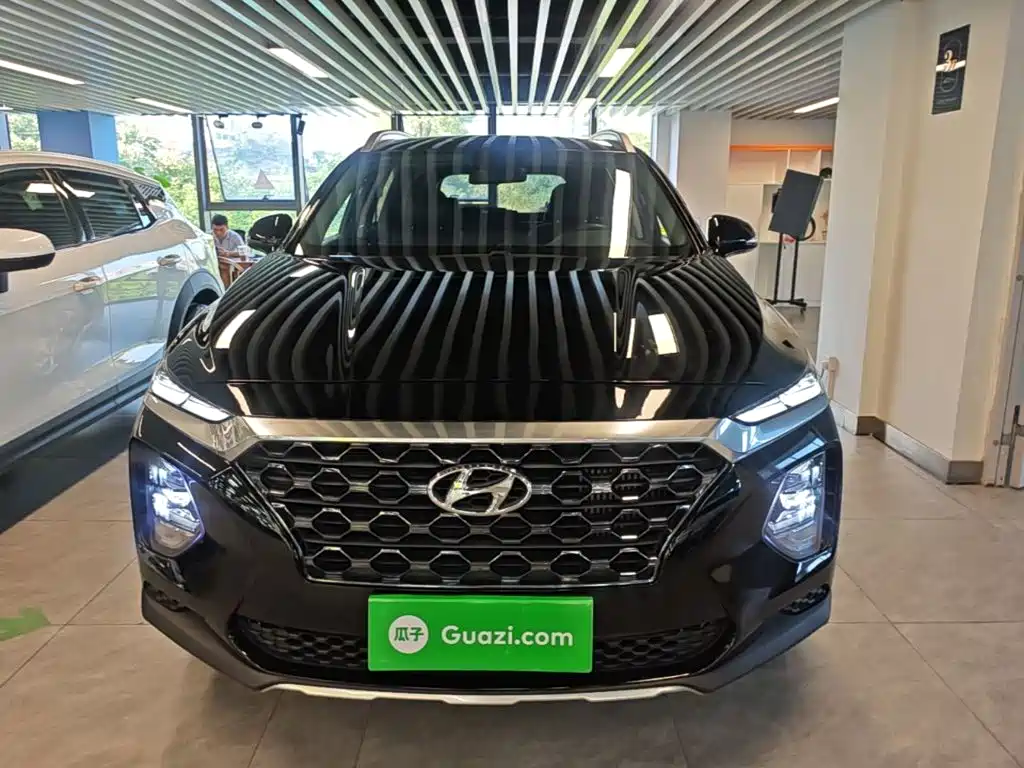 Hyundai Santa Fe — миниатюра 3