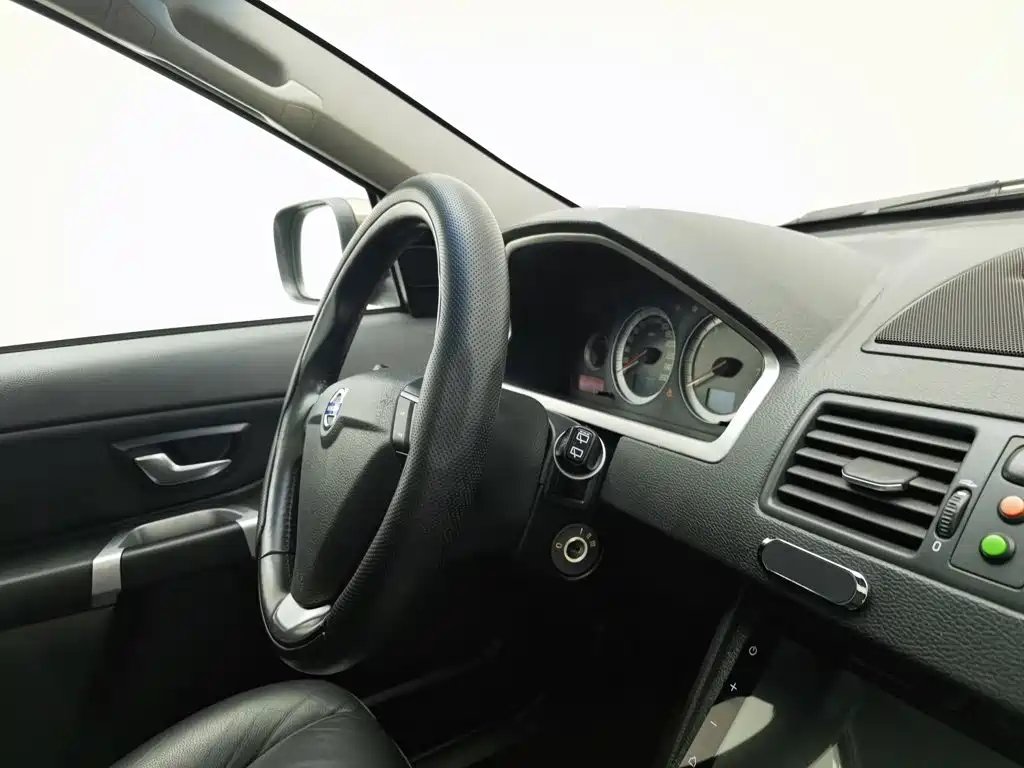 Volvo XC Classic — миниатюра 22