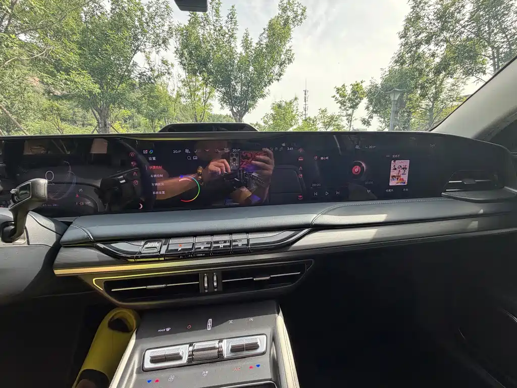 Lincoln Z — миниатюра 14